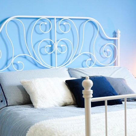 Villa Aurelia - Seafront Apartment With Terrace Quartu Sant'Elena Luaran gambar