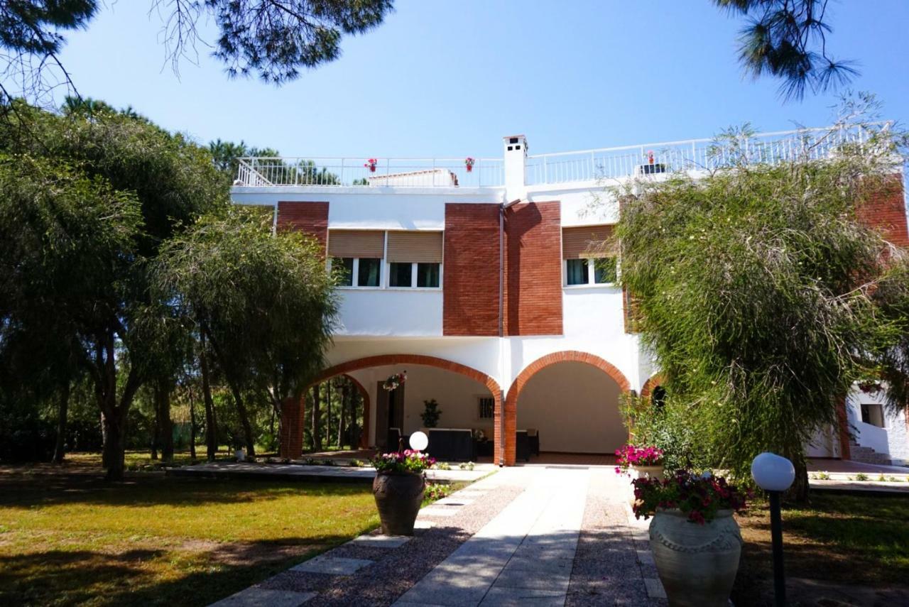 Villa Aurelia - Seafront Apartment With Terrace Quartu Sant'Elena Luaran gambar