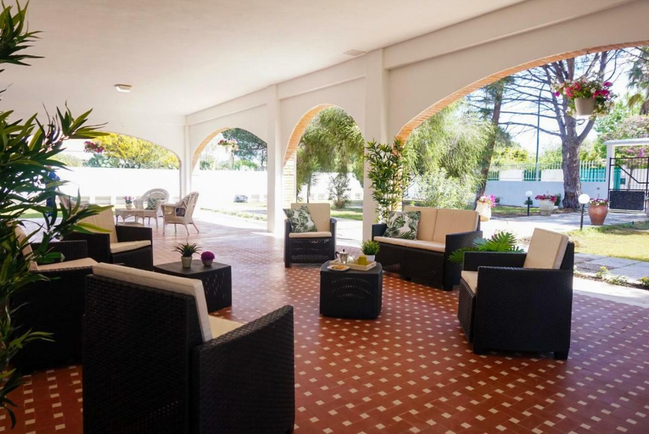 Villa Aurelia - Seafront Apartment With Terrace Quartu Sant'Elena Luaran gambar