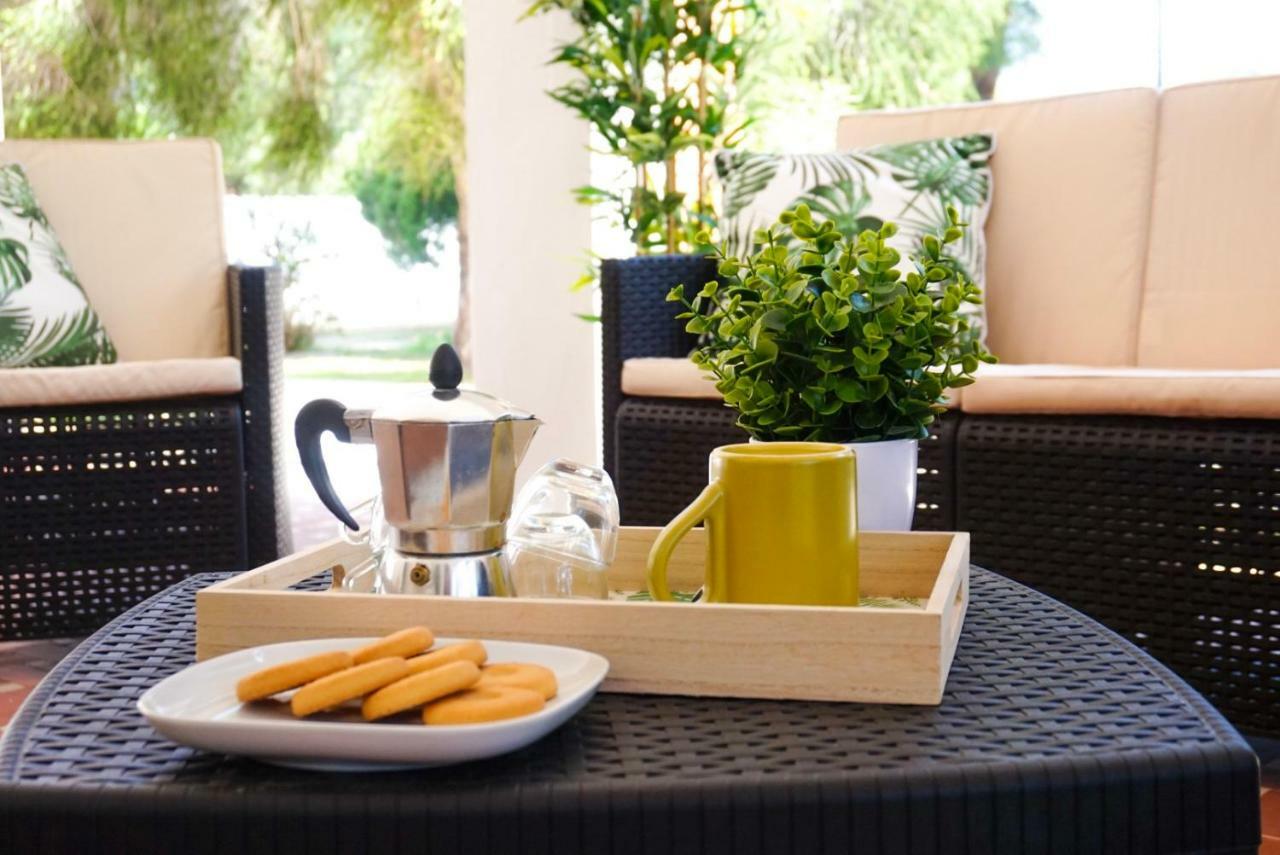 Villa Aurelia - Seafront Apartment With Terrace Quartu Sant'Elena Luaran gambar